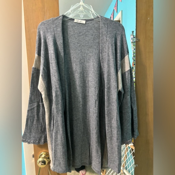 Millibon Cardigan - Picture 1 of 4